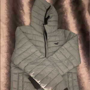 Hollister Puffer Jacket XS